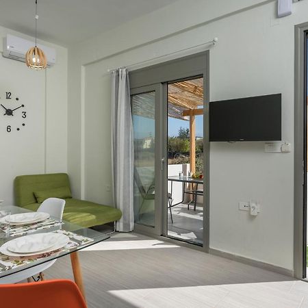 Sea Breeze Apartments Kolymbari Extérieur photo