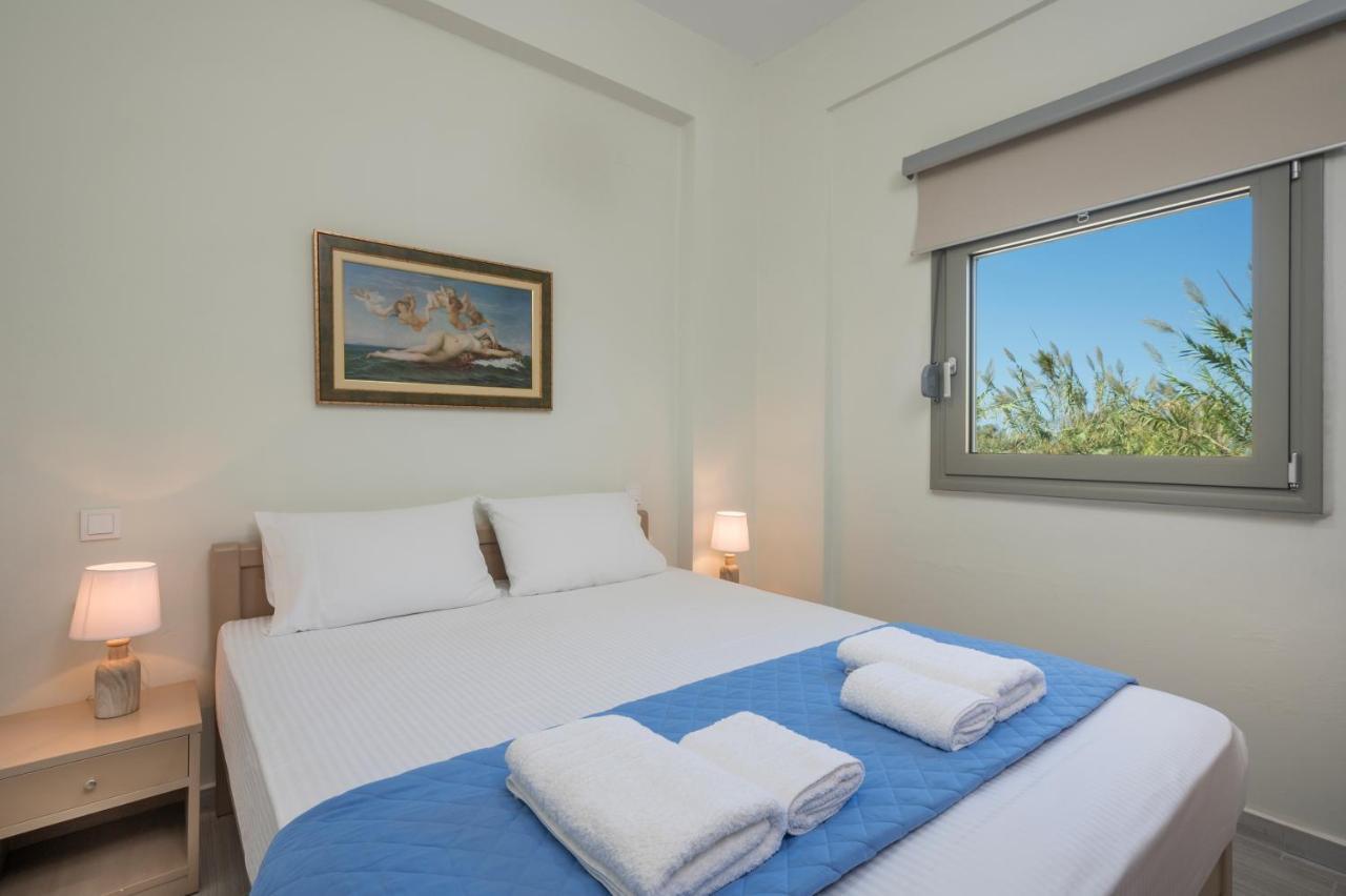 Sea Breeze Apartments Kolymbari Extérieur photo