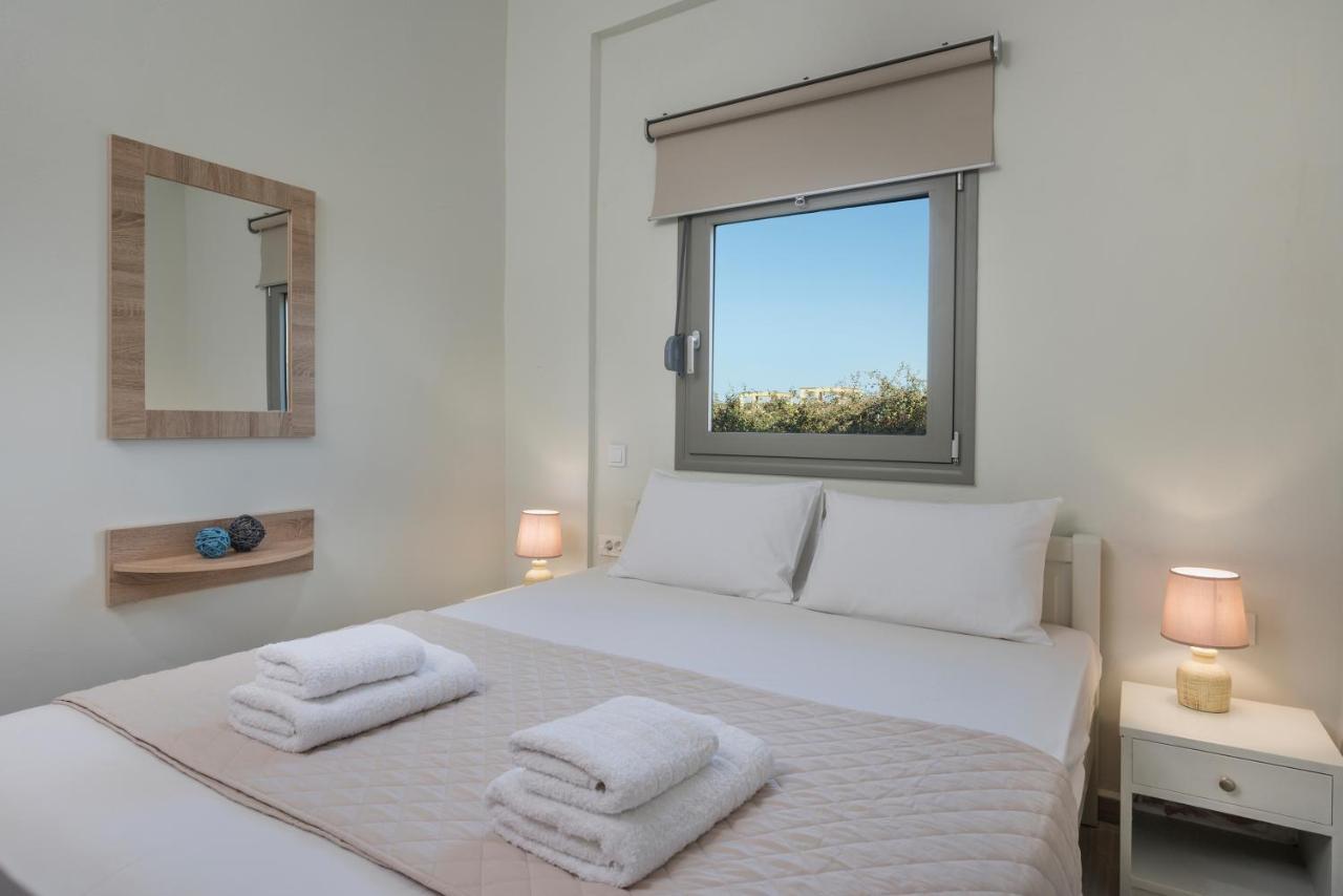 Sea Breeze Apartments Kolymbari Extérieur photo